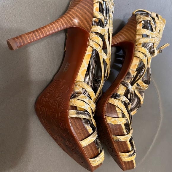 Calvin Klein high heels - Picture 3 of 3